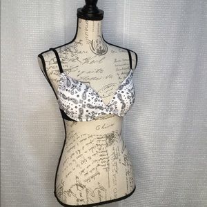 NWOT Victoria’s Secret PINK bra